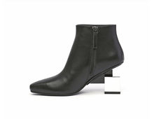 Load image into Gallery viewer, Cube Bootie