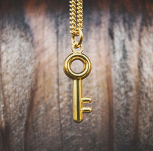 Load image into Gallery viewer, Key Pendant Gold Chain
