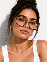 Load image into Gallery viewer, Oversized Tortoiseshell Aviator Sunglasses
