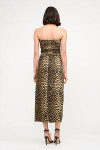 Turn heads in the fierce and fabulous Leopard Printed Corset Midi Dress! Designed with a sleek corset-style bodice and a wild leopard print, this dress hugs your curves in all the right places. The midi length adds a touch of elegance, making it perfect for date nights, parties, or any occasion that calls for a bold statement. For best care, hand wash cold, do not bleach, and line dry. Get ready to unleash your wild side!