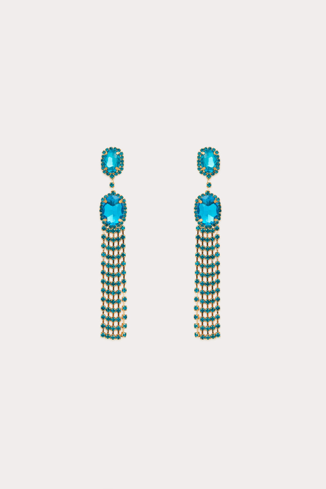 Introducing our exquisite French Blue Chandelier Earrings – the epitome of elegance and sophistication. Crafted with meticulous attention to detail, these earrings boast a stunning design that seamlessly combines timeless style with contemporary flair. Constructed with lightweight materials, the French Blue Chandelier Earrings offer a comfortable and effortless wear. The intricate details and fine craftsmanship make these earrings a true work of art.