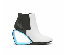 Load image into Gallery viewer, Hollow Heel Bootie
